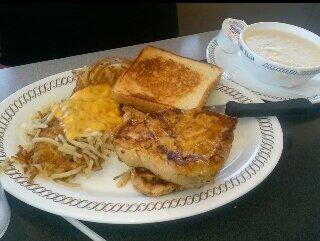 Last meal in Dallas, Texas before going back home, grilled chicken, cheese hash browns, & grits! :) http://t