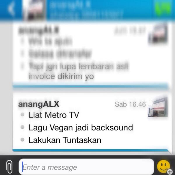 “<a href="/rhezapra/">Rheza Pramudita</a>: Ada yg denger ga jam 4 sore di metro tv?? <a href="/heyvegan/">Vegan (band)</a> <a href="/veganfarms/">Vegan Farms</a> <a href="/aquariusmusik/">Aquarius Musikindo</a> <a href="/the_ICON_Music/">ICON! MUSIC</a> ”