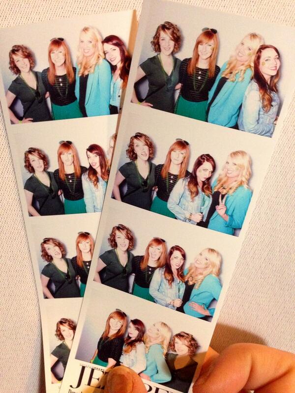 carolinecox's tweet image. It&apos;s no Savannah, but a cute boy is singing songs and there&apos;s beer and a photo booth, so 👌. #jezgreenbash #robotbooth