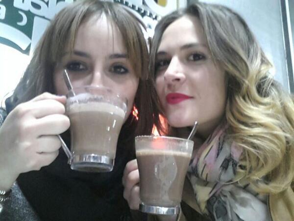 s0nia_90's tweet photo. Un cola cao en #Alblanca con @marina_pl7 y a dormir!! Que mañana hay q estudiar jaja http://t.co/HI3aGdNWEi