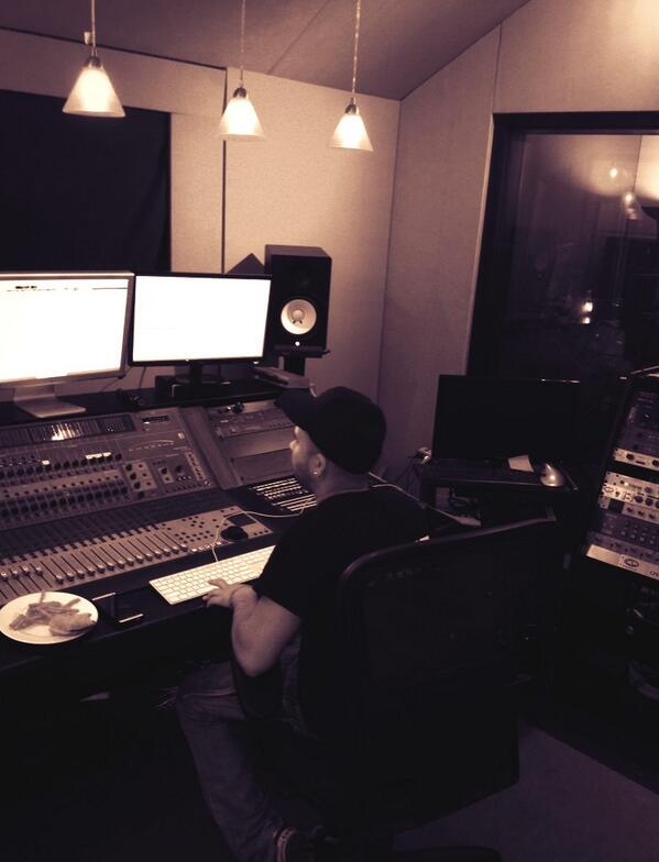 STL_RNBARTIST's tweet photo. Tomorrow I will be going into the studio to pt some finishin touches up on some music w/Adrian Brown #JUPITERSTUDIOS http://t.co/sNJXF9fQ32