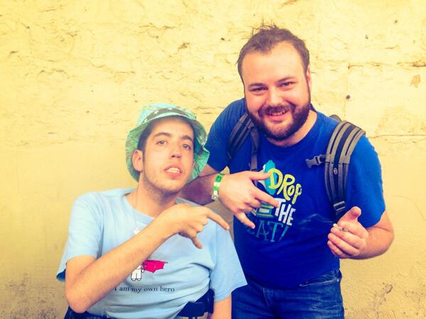 FANCLUBcc's tweet photo. Our own engineer Erik chillin with tha homie @tommy2stix at the #GPenAnnex #GrownUps2 http://t.co/s2Mvpjes4Y