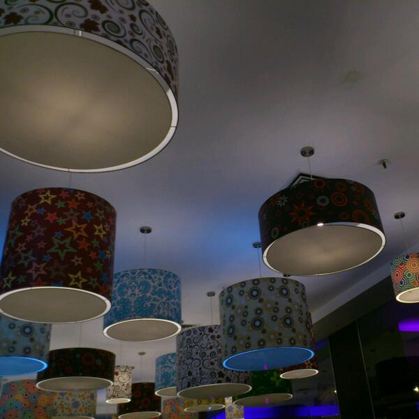 rizky_iteem's tweet photo. Hiasan Lampu @solaria @iDEAOnline #iDEA10th #interior10th http://t.co/aJEebvWqLV