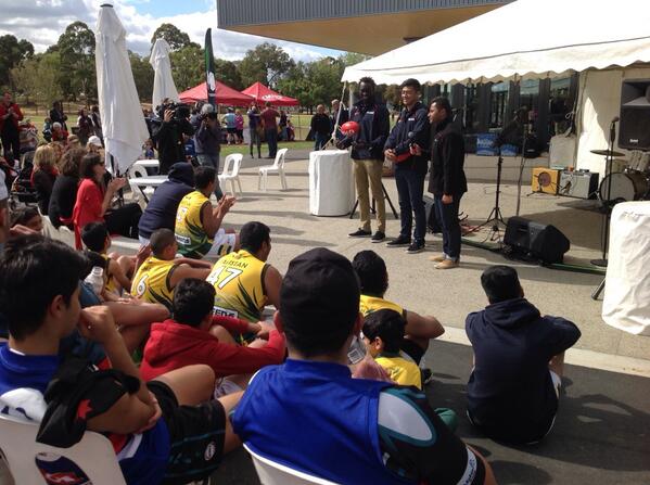 afldiversity's tweet image. Our @auspost ambassadors @majakdaw and @LinJong46 doing an interview with @DROD_15 at the #UnityCup2014
