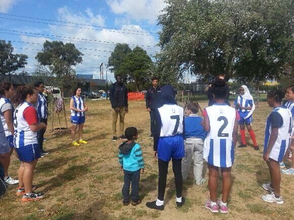 NMFCHuddle's tweet image. Our #UnityCup2014 girls team warming up with @majakdaw.