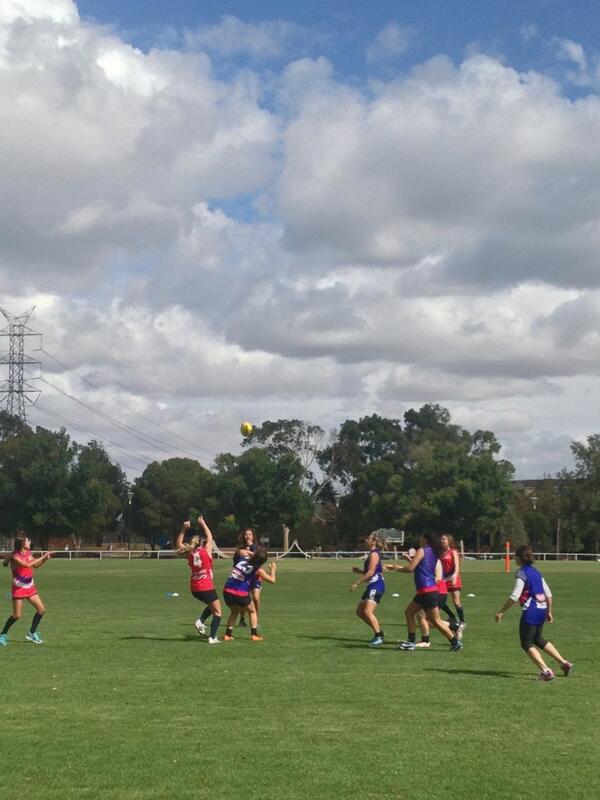 UnityCup's tweet image. Game on. The first girls game in the #UnityCup #AFLdiversity #AFL #kensington #gogirls