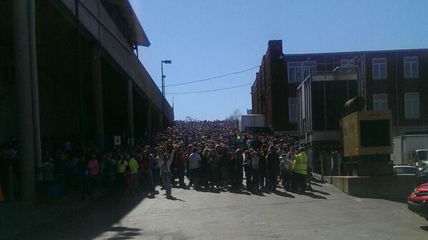 TNDV_television's tweet image. Long line for Winter Jam in Lexington!