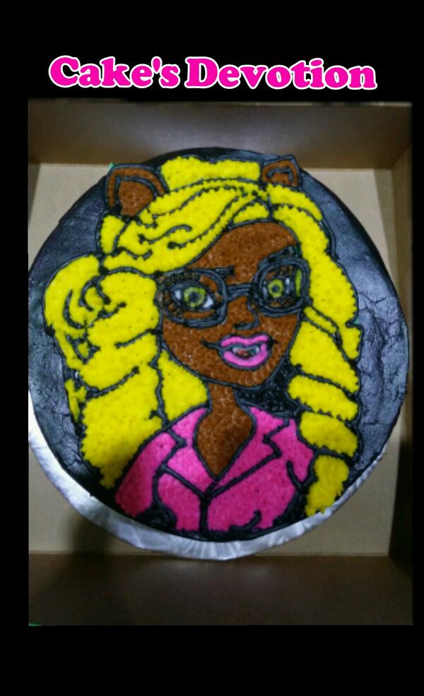 cakesdevotion's tweet image. Monster High Cake!! pic-collage.com/_YpJI8Xro