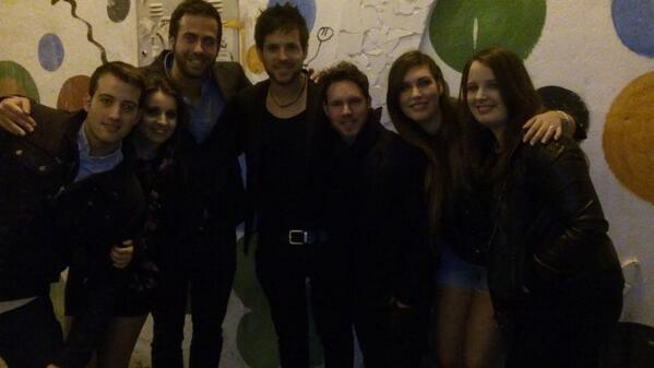 AdrianPonce18's tweet photo. Con el crack @PabloLopezMusic en el centro de Malaga! http://t.co/Noy4BDEBF9