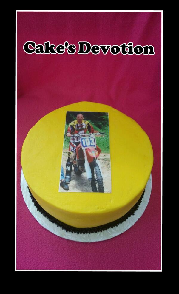 cakesdevotion's tweet image. Bizcocho con foto en azucar!! pic-collage.com/_FNf8Bbjo