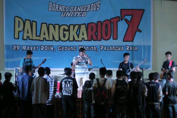 Rollan_WD's tweet photo. Brother @IdiotsMonkey !!! http://t.co/EXzRArp2oz