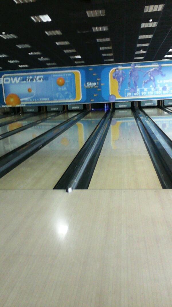 lorena09Ll's tweet photo. Tarde de bolos!!! http://t.co/qKUa5TAxdN