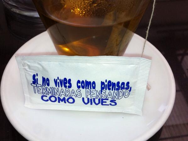 saralb_87's tweet photo. Feliz domingo!!! @ElenaPiret http://t.co/YhuXfSYAwY