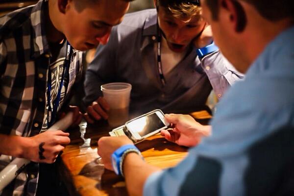 OBCapes's tweet photo. The #CommuterWallet series by @OtterBox is a jaw dropping experience! Keep all your essentials close. #ottertour2014 http://t.co/SQjHmU5uHA