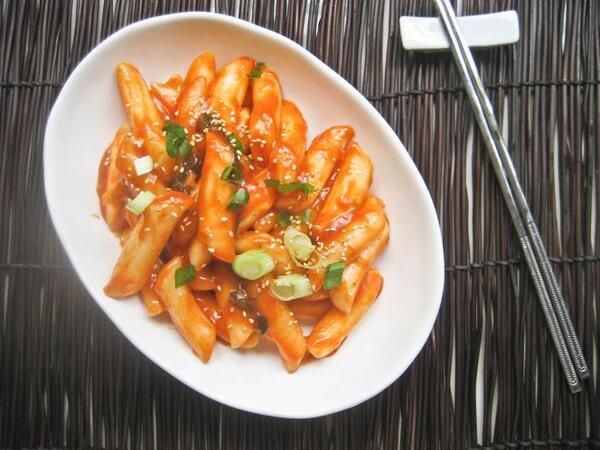 cof_irene's tweet photo. @yixnglay /makes it faster than lightning speed/ tadah~ eat alot~~! X3 http://t.co/b07Y6O7Q8B