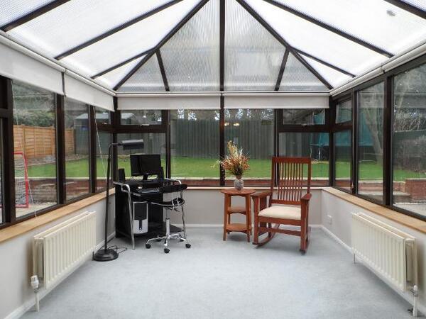 LocalEstAgent's tweet photo. LOCATION, LOCATION is ideal with the superb 4 bedroom house
#StNeots
http://t.co/v3H4nHqRmH http://t.co/Jyql4rLsBl