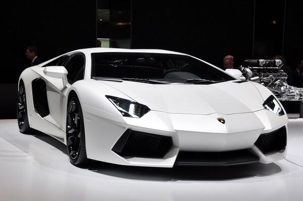 TheLuxuryThings's tweet photo. The dream car. http://t.co/j7axRbpVwo