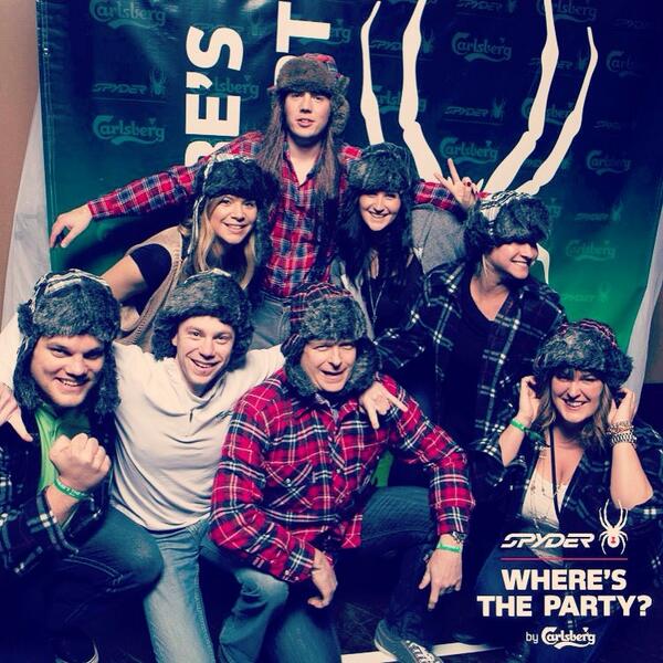 katiealmas's tweet image. Yes this precious photo happened last weekend #suchfocus #workfamily #carlsberg #wherestheparty