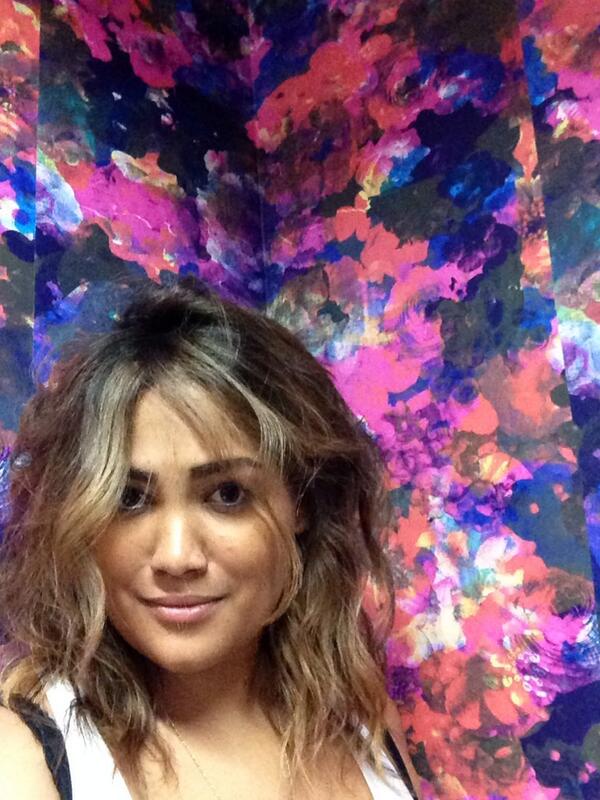 beeznweez's tweet photo. @whitneyscottnyc #whitneyscottcolor on @britneywilliams #suiteselfie @suitecarolineny #hair #colour #summertime http://t.co/qGw7jfAeVj