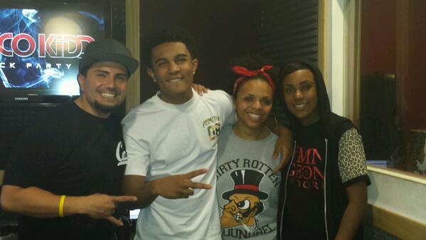 ALewisMusic's tweet photo. Ty, @SkeeLodge n @CRISCOKIDD for havin me. #candyrain it's #thechemists y'all. http://t.co/MJao3BPJP3