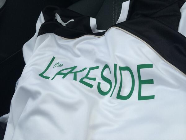 The Lakeside Cafe tweet media