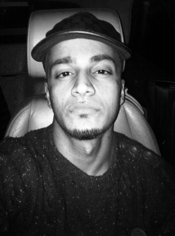 McStrive's tweet photo. Haven't been on this for a hotsec, follow me on IG: fiddy_santos http://t.co/cCd36P4pvM