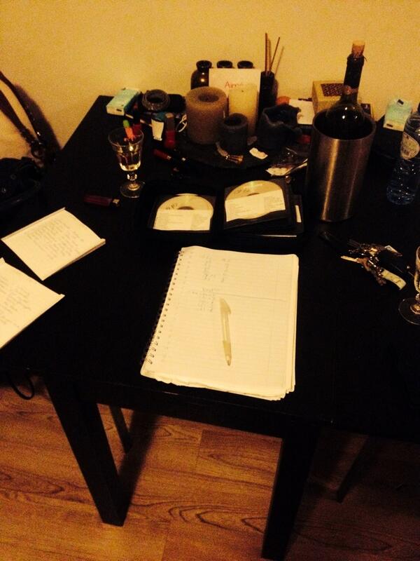 DJLABlush's tweet photo. Friday night.... Music night!!!😍 http://t.co/L4BxY2GpTF