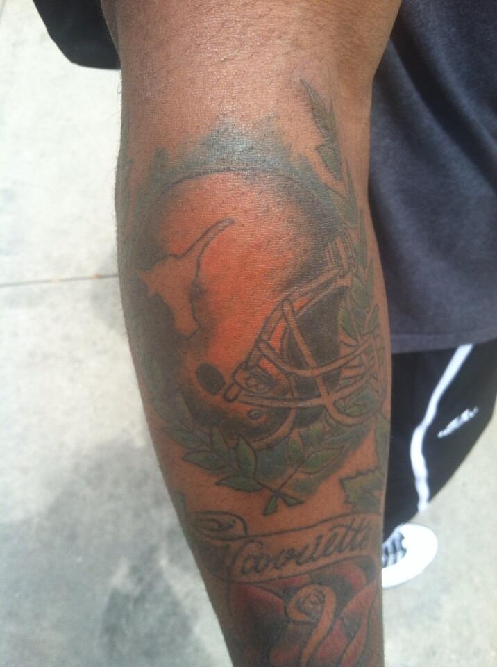 Bj1et9QCIAAY_b7.jpg:large