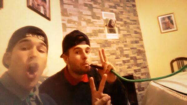 jairoalicun's tweet photo. Pasando la tarde @Aliicun10 http://t.co/NavBEK6Ivc