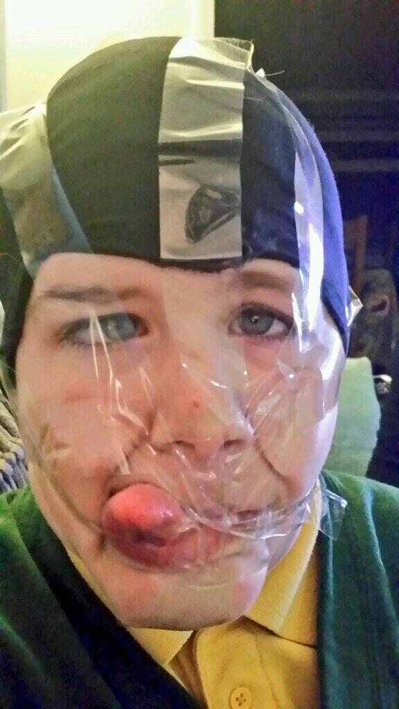 AlanBennie's tweet image. @expressionister Sellotape selfie by 10 year old emma