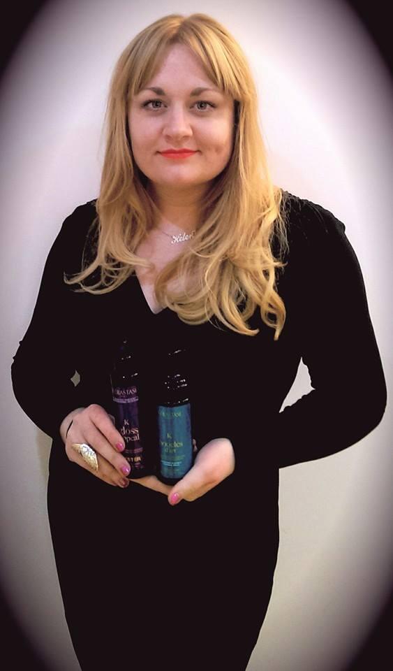 AVenuHair's tweet image. @HelsMarsh:My #heroproducts @KerastaseUK Boucles D'art and Gloss Appeal. #shininess #bounce #hair