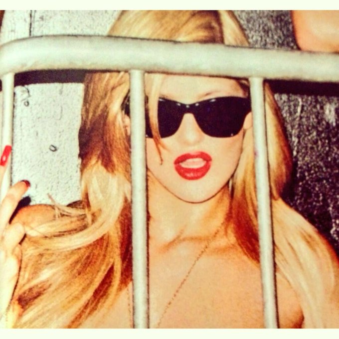 What's better than Sex and Music..? ?
#Nothing #Duh
Guess who landed in the April issue of @Playboy Magazine
