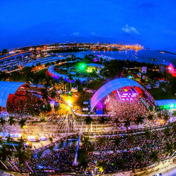Ultra Music Festival started!! #Ultra2014 #Ultra #ULTRALIVE #UltraMusicFestivalMiami2014 #UltraMusicFestival #Miami