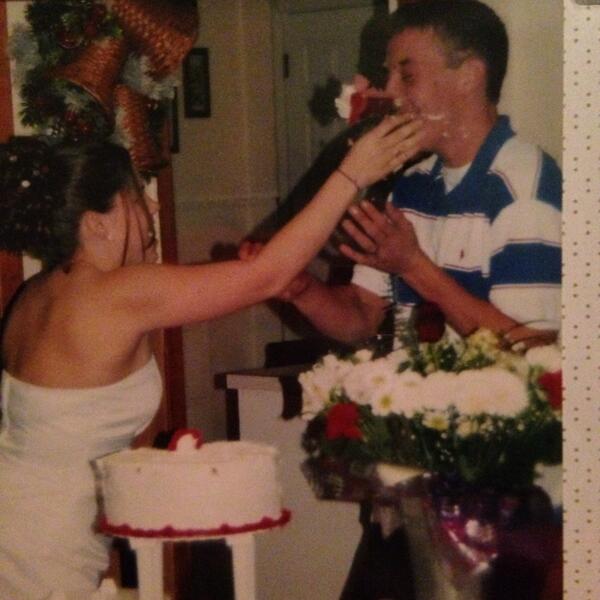 Courtney_Armold's tweet photo. Love this day #december10#2004#mywedding# http://t.co/2BH9QNMEFf