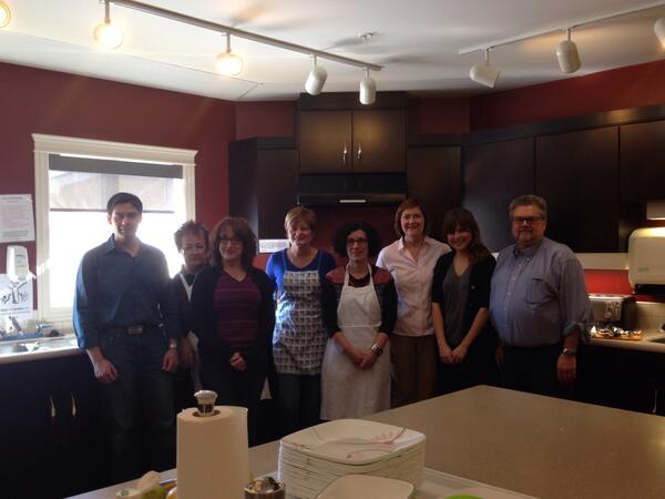 memoryandstory's tweet photo. Loved having @JMosier_RBC &amp; @RBCinYEG team help with @RMHnorthernAB lunch. So much fun, I forgot to feed them! #FAIL http://t.co/LhmQd6rZtY