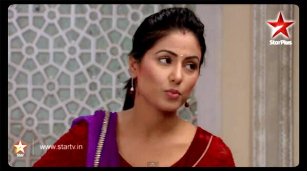 Top 3 Hairstyles By Beautiful Diva: Akshara Singh | IWMBuzz