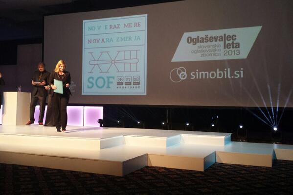 A1Slovenija's tweet photo. Uganeš, kdo je Oglaševalec leta? Miii! *\o/* #sof2014 #ponosni #victorydance http://t.co/S5EHLxkvWT