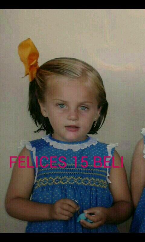 tmaria99's tweet photo. Muchisimas felicidades a mi gordita @beagiraldez  disfruta un monton de los 15 niallala que te o mereces tequiero #15 http://t.co/9c5nDu2sl9