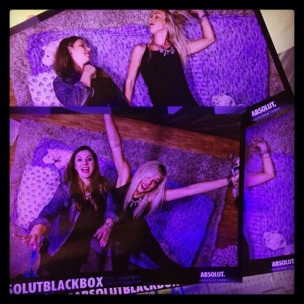 Stu Shapiro showing off at #ABSOLUTBLACKBOX #transformphoto #trending Now for a #TRANSFORMSALT