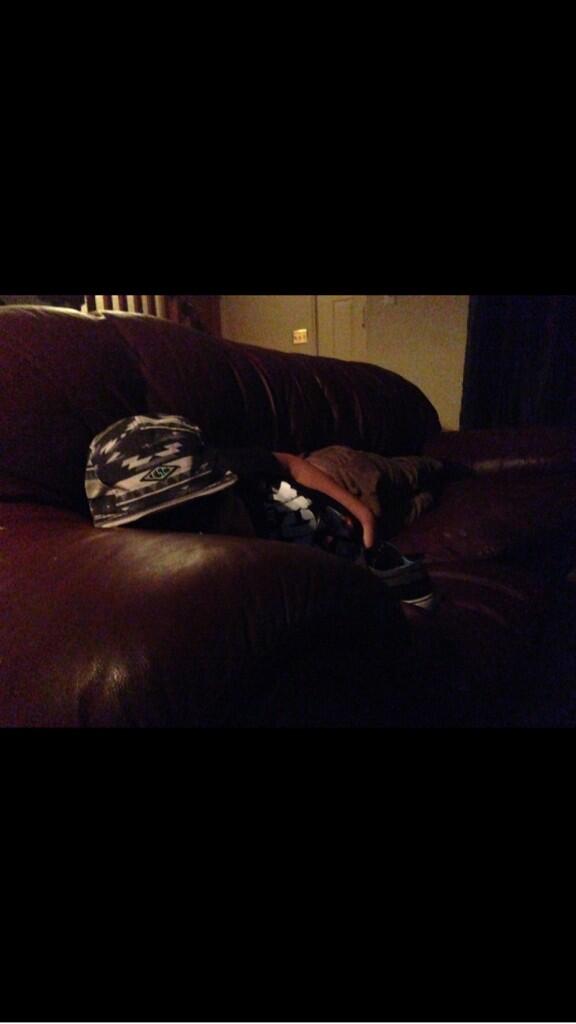 celestemelestes's tweet photo. @BrianaRae1 look what I found on my phone haha http://t.co/WMickfL668