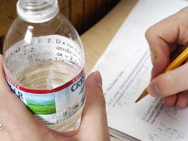 BestHackss's tweet photo. It's only cheating when you don't get caught 😬 1O of the craziest ways to cheat on a test http://t.co/UBrueiY0JO http://t.co/prVANarkI1