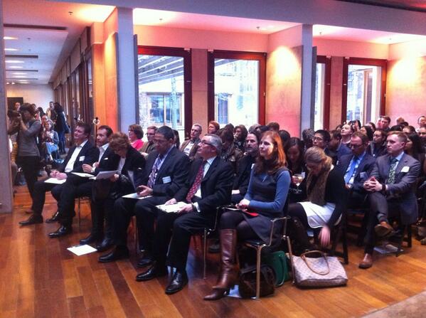 lbeezaayy's tweet image. Ready for the #code2014 Grand Finale!