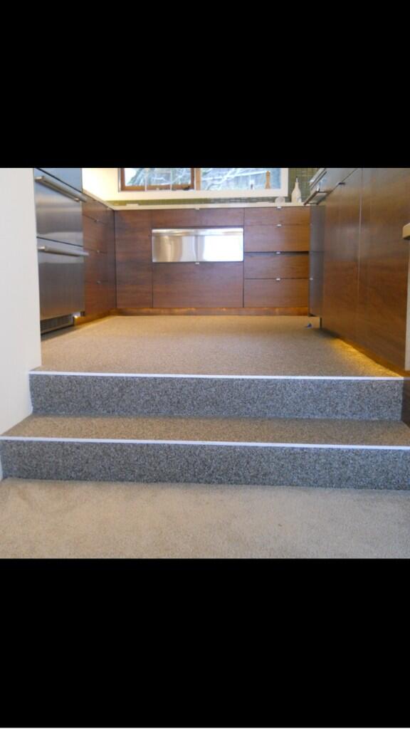 resfloor's tweet image. 