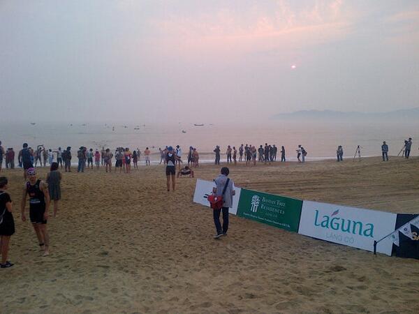 Atheletes warming up #LagunaLangCo #BanyanTreeLangCo #AngsanaLangCo Thriatlon