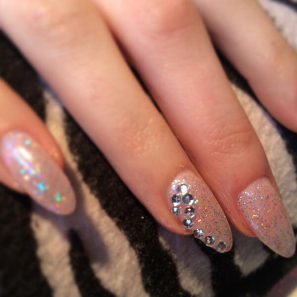 Nails_Beautique's tweet photo. @Louella_Belle @TomBachik http://t.co/49FtcYeoOT