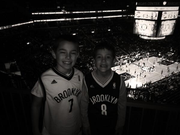 damienkane's tweet image. #nets328