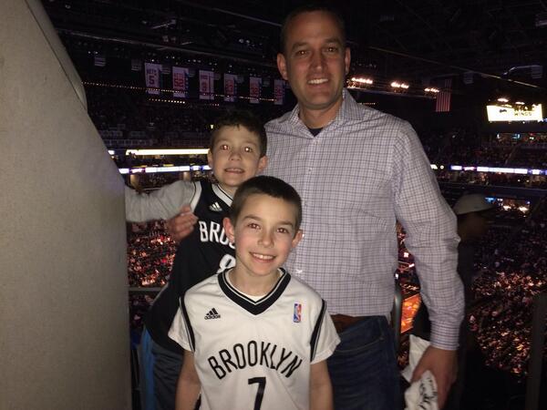 damienkane's tweet image. #nets328