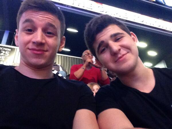 jnegron414's tweet image. #nets328 ayyyyyy