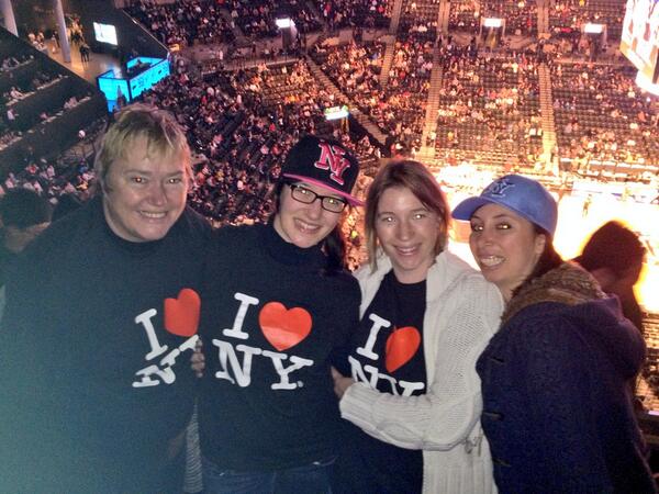 aura85's tweet image. #nets328