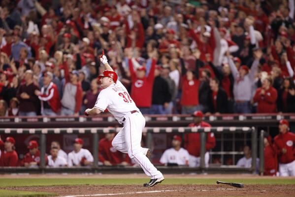 Cut4's tweet image. Followers to RETWEET can win a Jay Bruce bat. #MLBFC